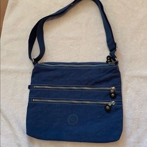 Kipling Avlar crossbody